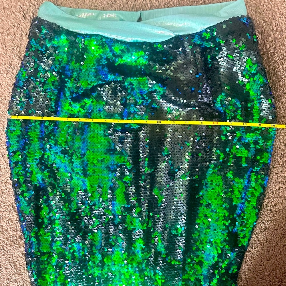 Sequins Mermaid Tail Skirt - Women’s - Picture 7 of 16